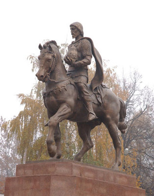 Памятник князю Олегу Рязанскому.jpg