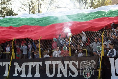 1tifo9sa.jpg