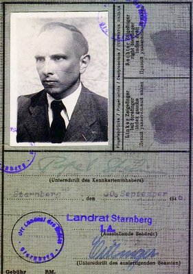 Bandera_id_card_1946.jpeg