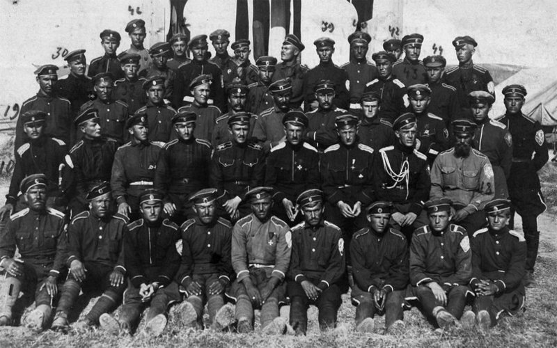 Чины Корниловского ударного полка.Галиполи.1921.jpg